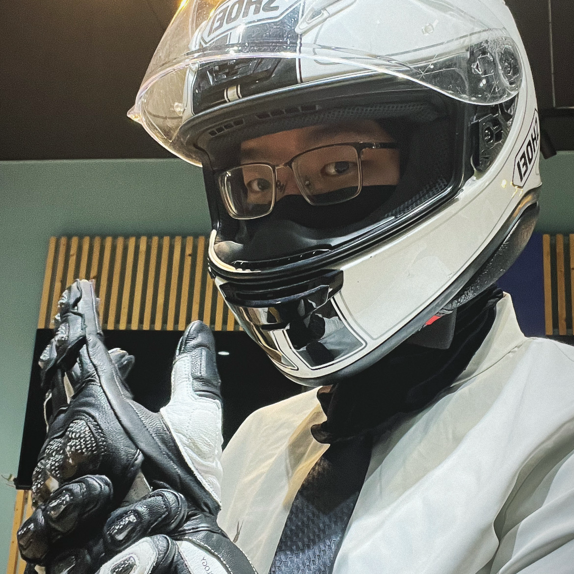 Profile of Chi Chun, Chien